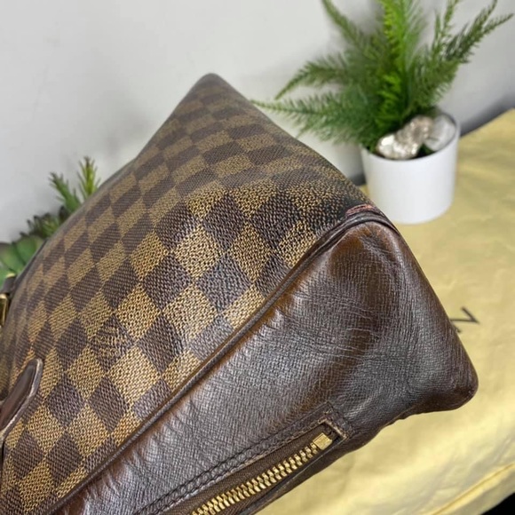 Authentic Louis Vuitton  Damier Ebene Brera bag - Picture 11 of 16